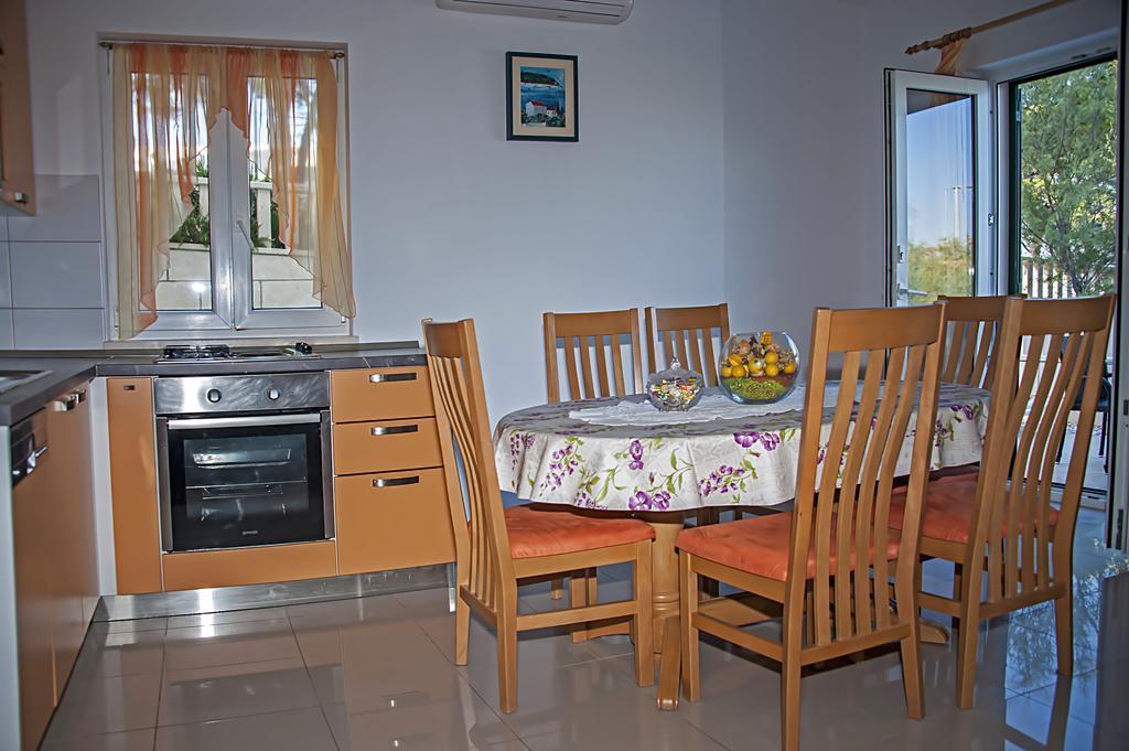 Apartment Brac Sutivan Dış mekan fotoğraf