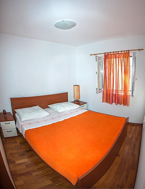 Apartment Brac Sutivan Dış mekan fotoğraf