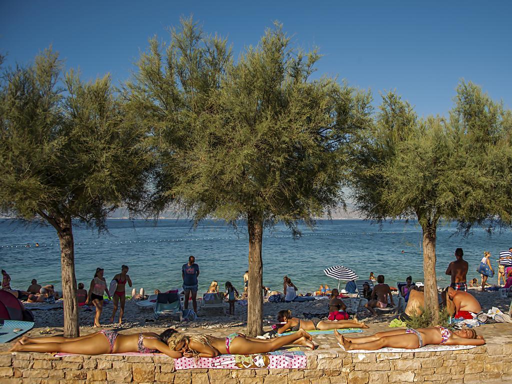 Apartment Brac Sutivan Dış mekan fotoğraf